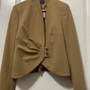 NWT Antonio Derrico beige jacket skirt set